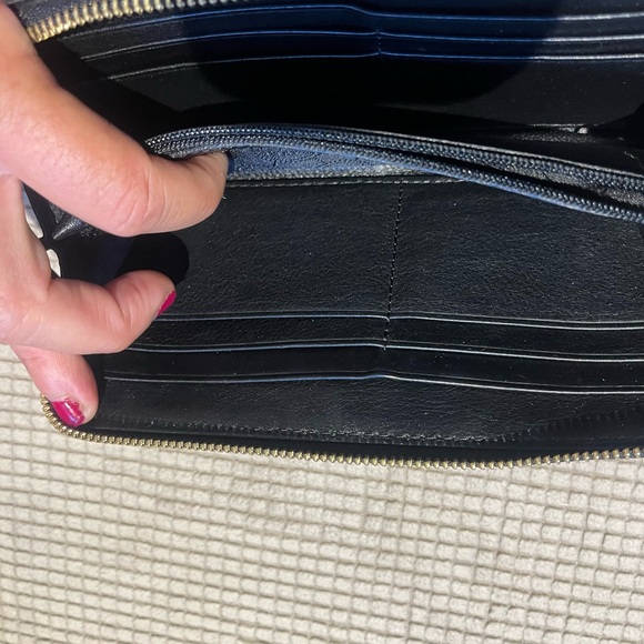 Michael Kors Signature Logo Print Jet Set Long Zip Around Wallet - Picture 10 of 11